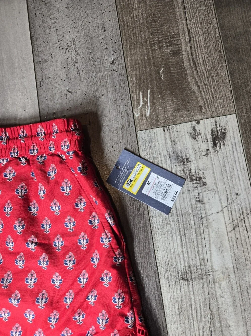 NWT Universal Thread High‑Rise Printed Pull‑On Shorts – Women’s Medium